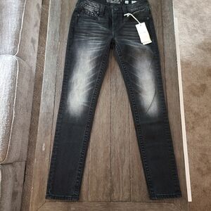 NWT Miss Me Mid Rise Skinny Jeans 26